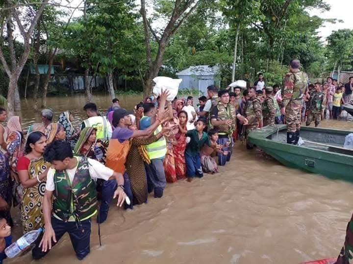 त्राण ও খাদ্য সহায়তা